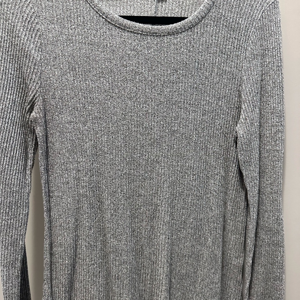 Old Navy Heather Gray Knit Top